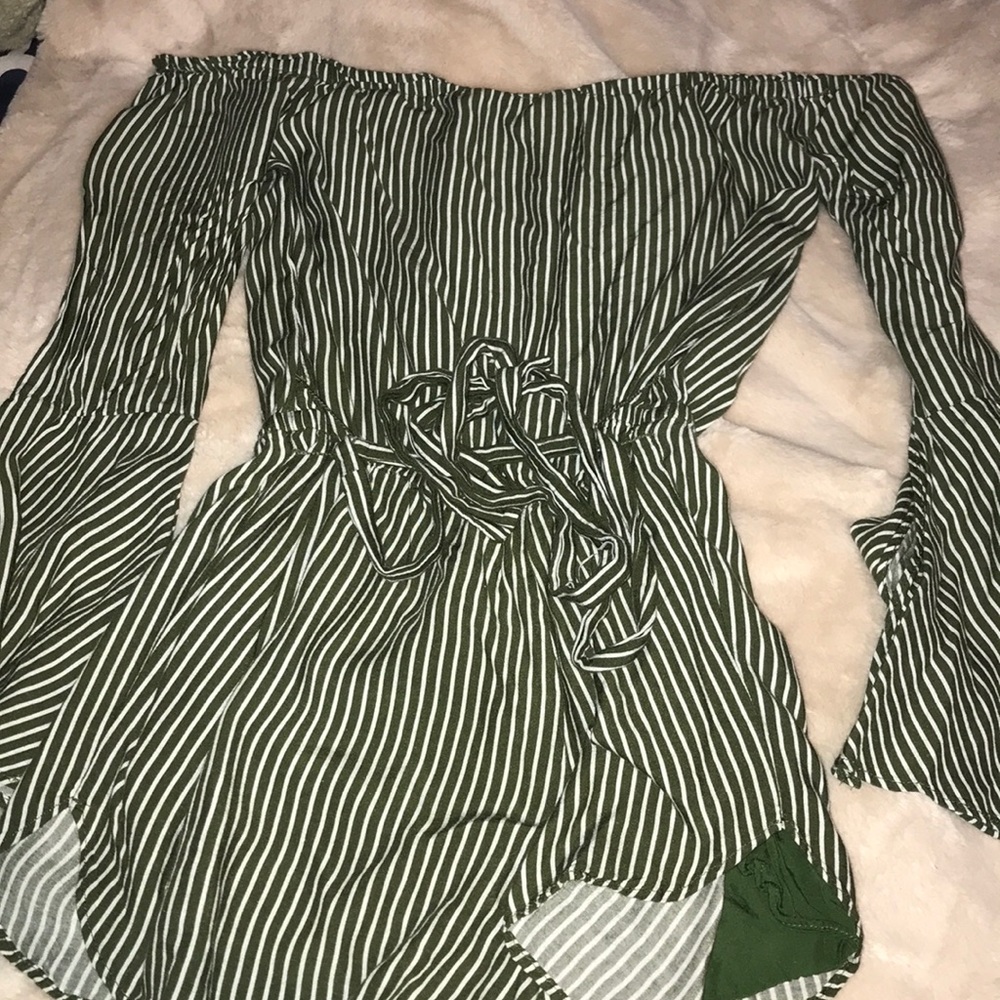 silence + noise romper